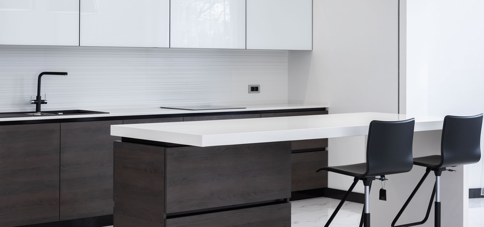 Platform Quartz Kitchens